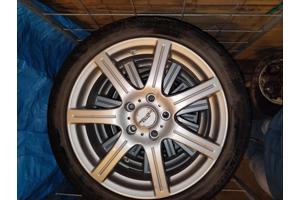 Set van 4 gebruikt 17 inch lichtmetalen velgen