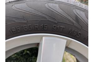 winterbanden op velg 195/65R15 6,5x 15h2