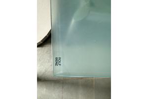 Eettafel glas Rolf Benz