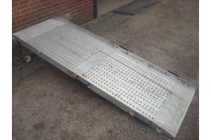 Altec opklabare auto-oprijplaat roelstoelhelling