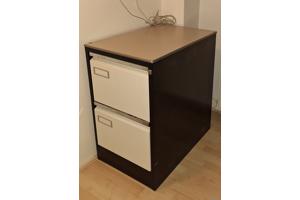 ARCHIEFKAST met laden