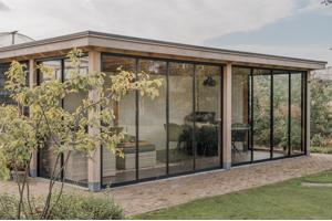 Maatwerk- Douglas houten bijgebouwen, tuinhuisjes