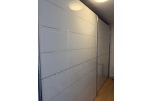 Gratis Kledingkast - Moet snel weg i.v.m. verhuizing!