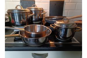 Uitzet | Servies | Pannenset | Bestekset