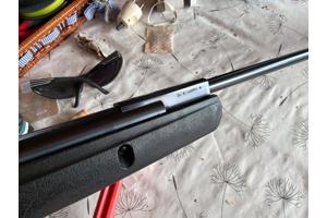 gamo 4.5 met originel richtkijker demper in zeer goede staat
