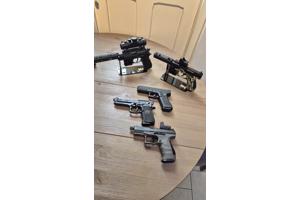 Verzameling 13 co2 pistolen