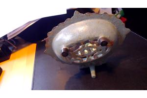 Gietijzeren Zeepbakje  Art Nouveau periode