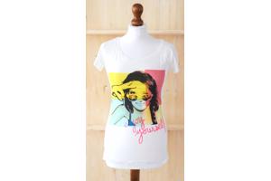 Top met print, kleur wit of abrikoos maat S/M  L/ XL (nieuw)