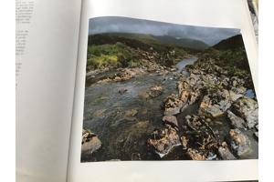 Boek ;Schotland prachtige natuur en land