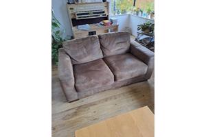 Complete zithoek aangeboden