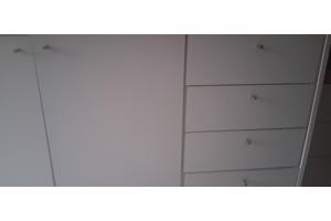 Gratis af te halen keukenkast afm 180/150 cm kleur wit Den Haag zuid