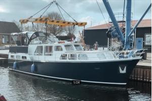 Woonboot / Motorkruiser 14m vaarklaar