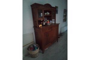 Grootmoeders buffetkast