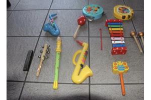 Speelgoed instrumenten van plastic