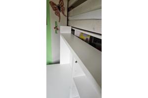 Kinderbureau wit met roze
