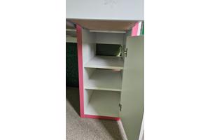 Kinderbureau wit met roze