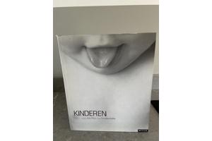 Vele boeken in goede staat om ruimte te maken in mijn boekenkasto