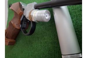 Walther CP2 wedstrijd luchtpistool met 12g CO2 adapter