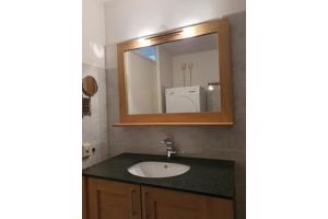 Keurig badkamermeubel + bijpassende spiegel met verlichting