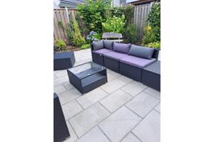 Tuinstel plus tafel en kussens