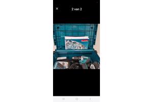 Makita DDF484 Set incl. 2x 5Ah Accu en Oplader