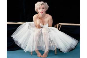 nr 2026 Diamond Painting Marilyn Monroe 50x40cm (rond)