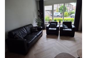 Prima bankstel met stoelen