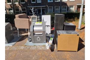 Kasten, bank, tafel allemaal gratis af te halen