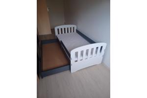 Kinderbed/kinderlogeerbed