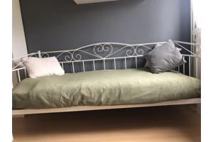 Bedframe 90x200 cm - metaal - wit - hartjes