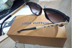 Louis Vuitton cat-eye zonnebril.