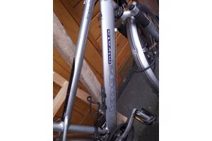 koga myata  dames tourfiets met vlinderstuur.