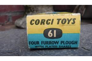 Corgi toy ploeg No 61 M