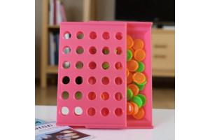 4 op een rij spel , roze mini formaat 7,5cm x 4,5cm