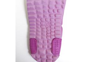 Crocs slipper schoen verticaal pink fuchsia met meisje 32
