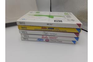 Nintendo Wii console + 1 controller + 1 nunchuk + 6 games +