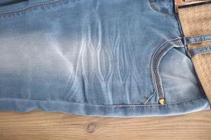 LowCut uitlopende Jeans, maat 36, lichtblauw (nieuw)