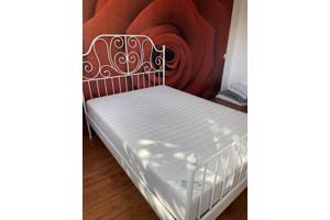 Metalen spijlen bed ikea