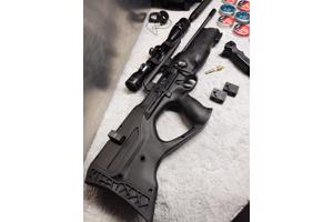 WALTHER REIGN M2 BULLPUP/PCP (5,5mm)  COMPLEET JACHTPAKKET!!