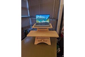 Houten opzetstuk om een stabureau van je tafel te maken