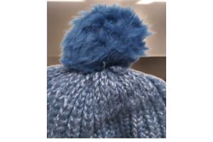 gebreide muts / baret blauw