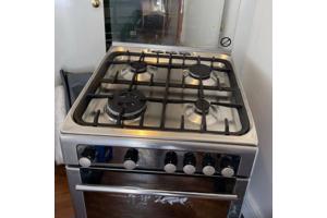 Hotpoint gas cooker with grill, 60 cm