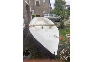 Flying junior zeilboot zonder mast