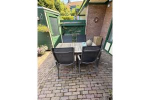 Aluminium tuintafel met 4 verstelbare stoelen
