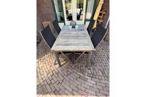 Aluminium tuintafel met 4 verstelbare stoelen