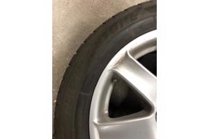 Volvo V70  aluminium Rial velgen met winterbanden