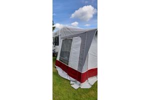 Te koop aangeboden Walker Voortent