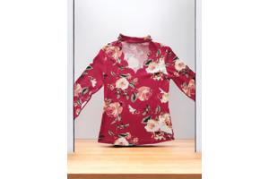 Stretchy top rood bloemenprint met hals koord M