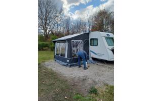 Voortent Dorema Quattro