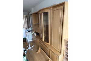 Mooi licht eiken wandmeubel